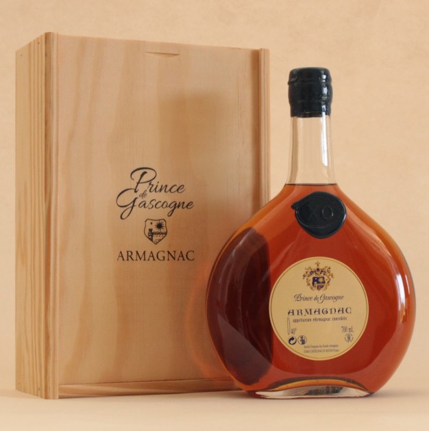 Armagnac Prince de Gascogne XO, 0,7l, 40%, basquaise bottle, wood box
